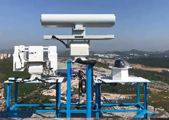 Dört taraflı fazlı radar sistemi ve güçlü anti karışıklık yeteneği.